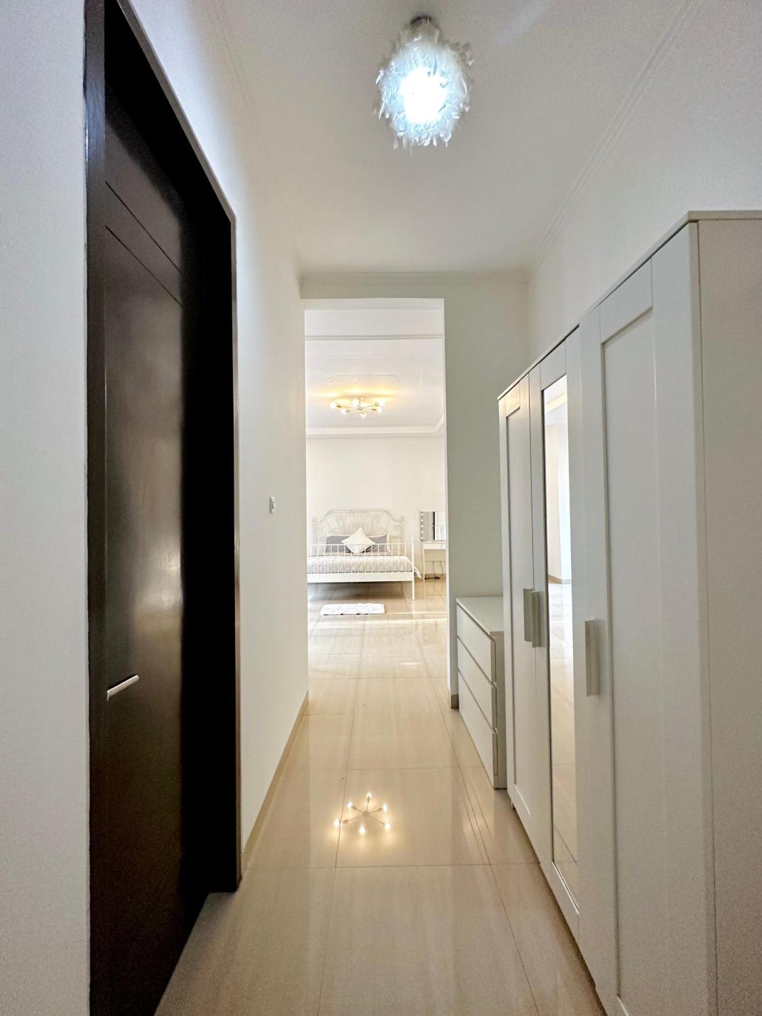 4-Bedroom Home In South Jakarta Nuansa Swadarma Residence By Le Ciel Hospitality Exterior photo