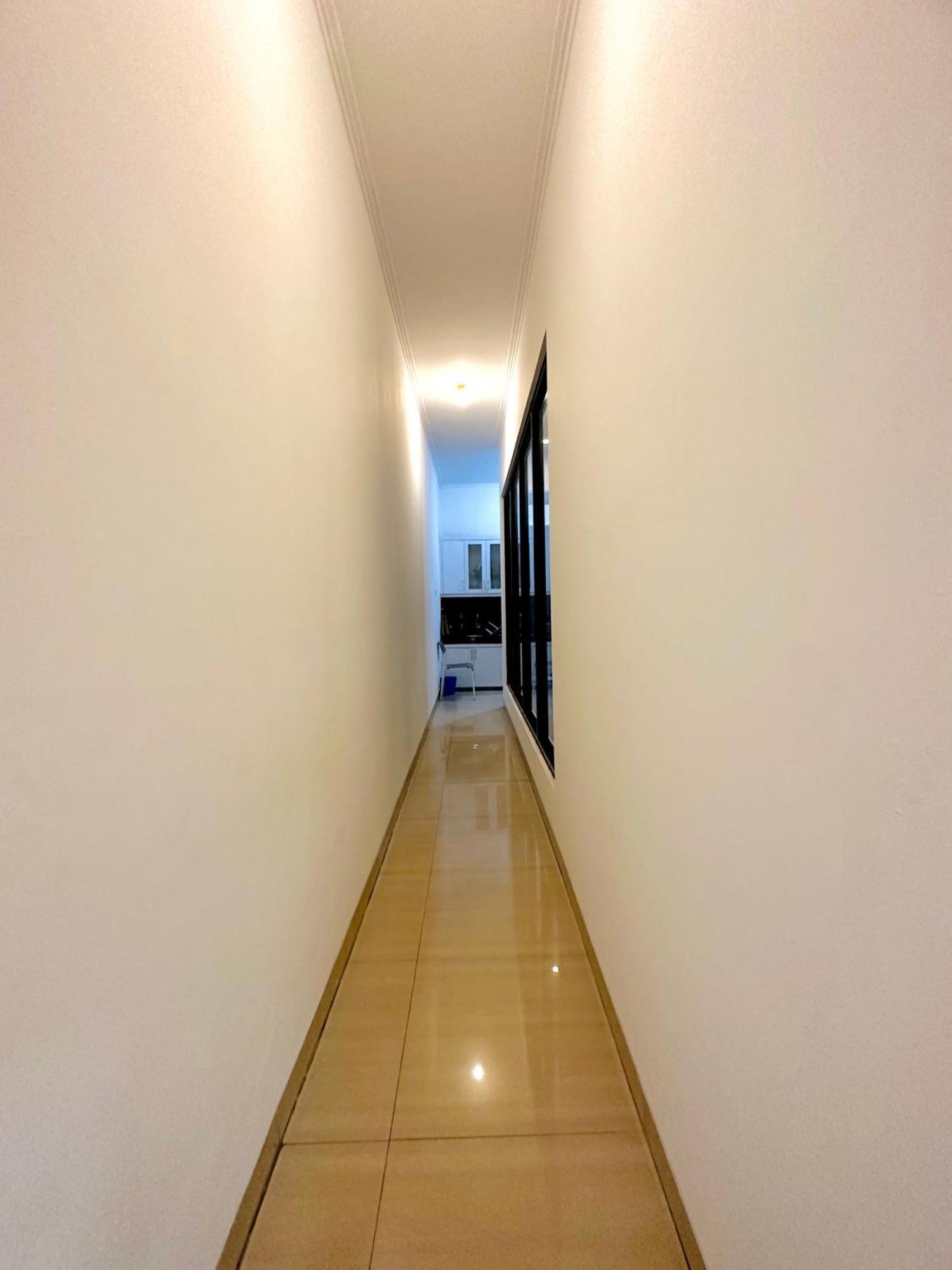 4-Bedroom Home In South Jakarta Nuansa Swadarma Residence By Le Ciel Hospitality Exterior photo